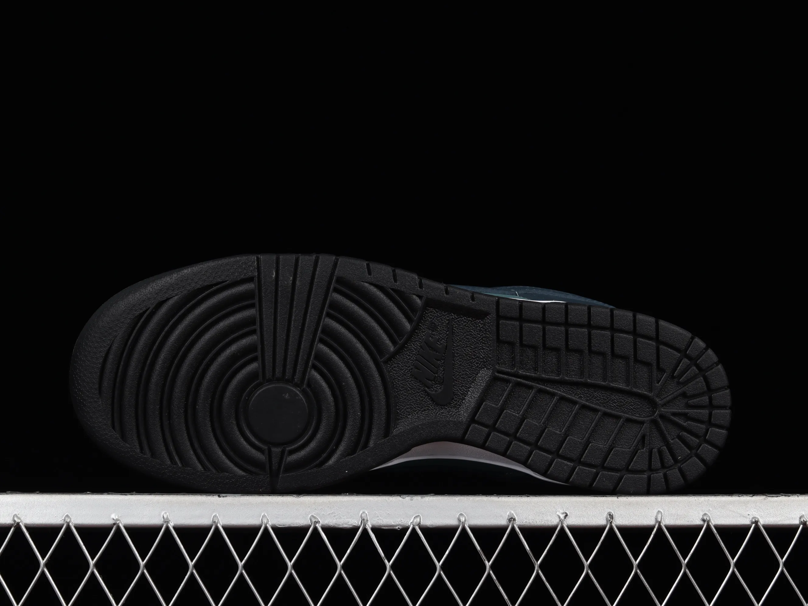 All categories Nk SB Dunk Series Nk SB Dunk Low low-top sneakers #ZG version Nk Dunk Low dark blue dark green SB low-top sports and leisure sneakers DR9705-300
